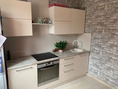 Лот: 8320469. Фото: 1. Аренда 2-х комнатной Медицинский... Квартиры, студии