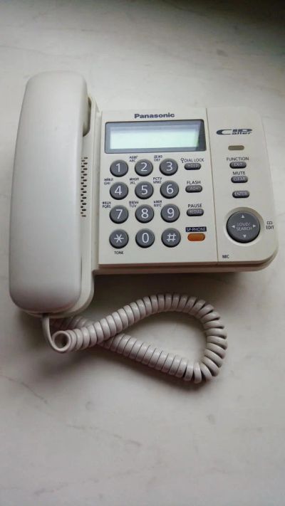 Лот: 11407288. Фото: 1. Стационарный телефон Panasonic. Другое (бытовая техника)