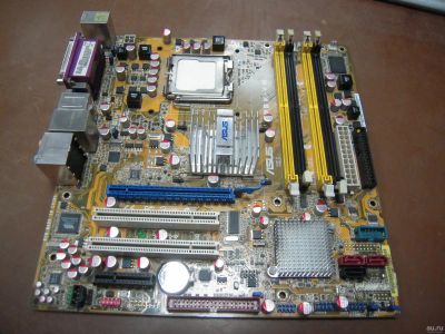 Лот: 13685804. Фото: 1. Материнская плата 775 сокет ASUS... Материнские платы