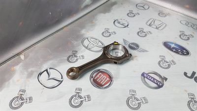 Лот: 23584952. Фото: 1. Шатун Land Rover Freelander 204PT... Двигатель и элементы двигателя