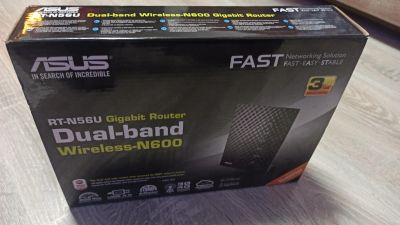 Лот: 21351863. Фото: 1. роутер ASUS RT-N56U 2.4 / 5 ГГц. Маршрутизаторы (роутеры)