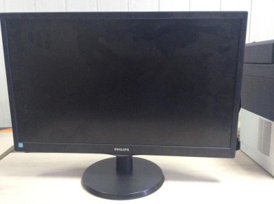 Лот: 11048738. Фото: 1. Монитор 23.6 Philips 243V5LHAB. ЖК-мониторы