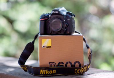 Лот: 18372120. Фото: 1. Зеркальный фотоаппарат Nikon d600. Цифровые зеркальные