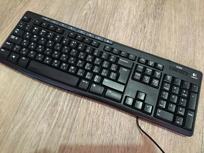 Лот: 13606108. Фото: 1. Клавиатура Logitech K200. Клавиатуры и мыши