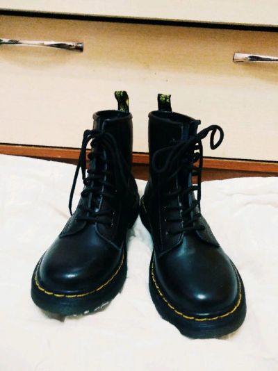 Лот: 11319190. Фото: 1. Ботинки берцы dr. martens. Спецодежда, спецобувь