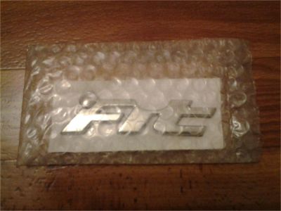Лот: 10573472. Фото: 1. Эмблема Багажника Honda FIT GD1... Кузов