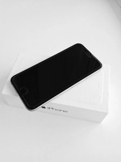 Лот: 11053192. Фото: 1. iPhone 6. Смартфоны