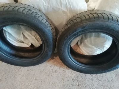 Лот: 11825645. Фото: 1. Пара резины Goodyear. Шины