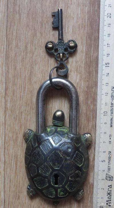 Лот: 17211688. Фото: 1. замок черепаха с ключом. Брелоки для ключей