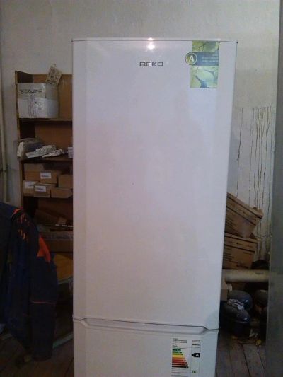 Лот: 3863352. Фото: 1. Холодильник Beko CS 325000. Холодильники, морозильные камеры