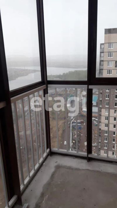 Лот: 25299379. Фото: 1. 3-комн. квартира , Красноярск... Квартиры, студии