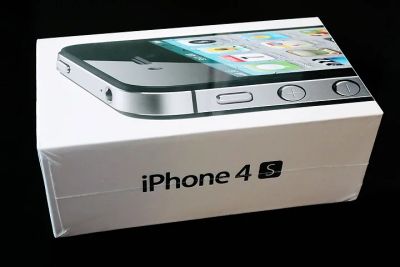 Лот: 3281832. Фото: 1. Refurbished iPhone 4s 16GB черный. Смартфоны