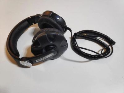 Лот: 15896525. Фото: 1. Sennheiser HD 215 Наушники. Наушники, гарнитуры