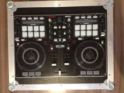 Лот: 8330116. Фото: 1. Vestax vci 380 dj контроллер. DJ-оборудование