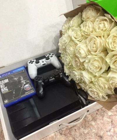 Лот: 14458636. Фото: 1. Sony PlayStation 4. Игровые приставки, консоли