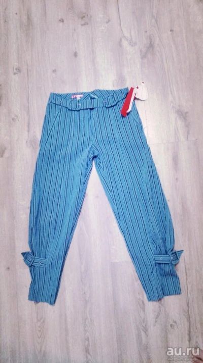 Лот: 13923711. Фото: 1. Капри голубые р-р 42. Брюки, шорты