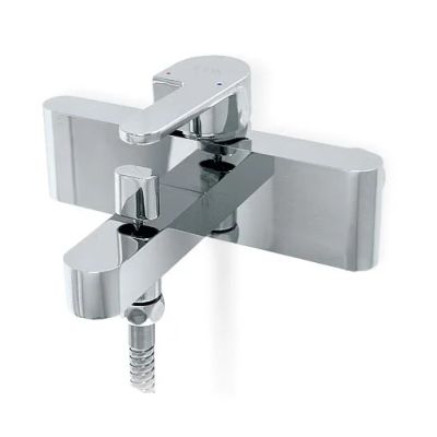 Лот: 4660909. Фото: 1. смеситель дл ванны IDDIS RENSB00I02. Смесители