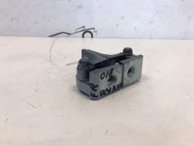 Лот: 21708341. Фото: 1. кронштейн двери Skoda Octavia... Кузов