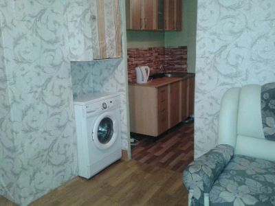 Лот: 10387107. Фото: 1. Сдам 1 комн. квартиру Глинки 8500. Квартиры, студии