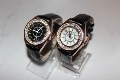 Лот: 3790440. Фото: 1. Часы Chanel золотые с белым циферблатом... Другие наручные часы