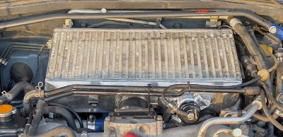 Лот: 18999777. Фото: 1. Интеркулер subaru forester / impreza. Двигатель и элементы двигателя