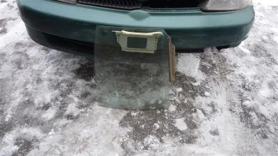 Лот: 2524521. Фото: 1. Стекло задней левой двери toyota... Кузов