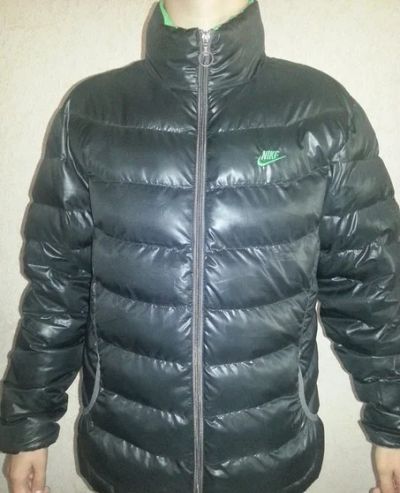Лот: 3179347. Фото: 1. Курткa nike! С рубля!!!. Верхняя одежда
