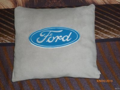 Лот: 14940502. Фото: 1. Подушка в авто логотип FORD форд. Другое (оснащение, оборудование, аксессуары)