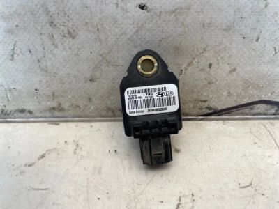 Лот: 23532061. Фото: 1. датчик airbag Kia Rio JB. Двигатель и элементы двигателя