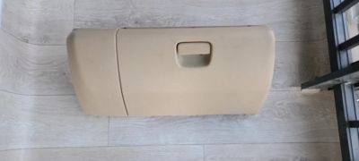 Лот: 25510457. Фото: 1. Бардачок subaru impreza 2000-2007. Салон