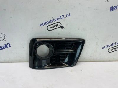 Лот: 25000849. Фото: 1. рамка противотуманной фары LEXUS... Двигатель и элементы двигателя