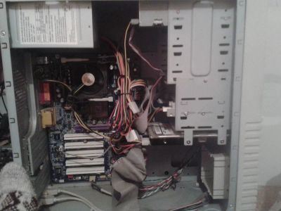 Лот: 4452027. Фото: 1. Системный блок Celeron 1.7/ DDR... Компьютеры в сборе