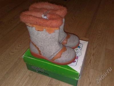 Лот: 467355. Фото: 1. Сапожки из войлока на резиновой... Другое (дети растут)