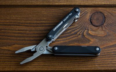 Лот: 7551346. Фото: 1. Leatherman Squirt PS4 black. Ножи, топоры