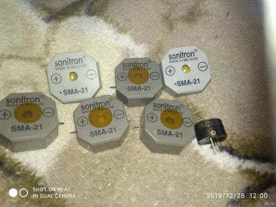 Лот: 15333876. Фото: 1. SMA-21 Пьезоизлучатель с генератором. Динамики