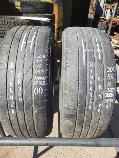 Лот: 23517956. Фото: 1. 2шт 205-55-16 Bridgestone Turanza... Шины