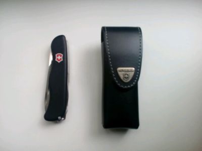 Лот: 9654860. Фото: 1. Нож Швейцарский Victorinox походный... Ножи, топоры