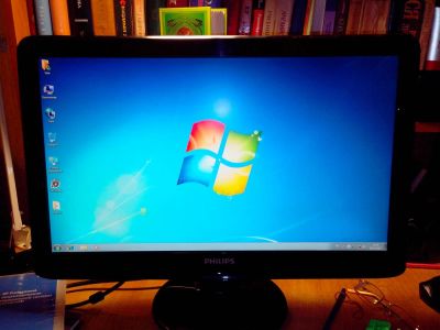 Лот: 3698545. Фото: 1. Монитор Philips 202e2sb/62. ЖК-мониторы