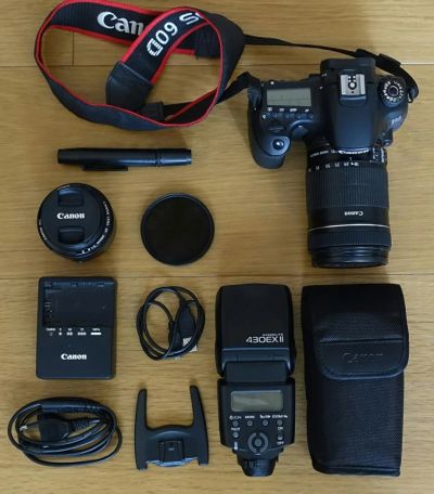 Лот: 7895821. Фото: 1. Canon EOS 60D + 18-135 + 50 1... Цифровые зеркальные