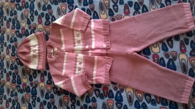 Лот: 5341328. Фото: 1. Костюмчик вязаный. Шарфы, варежки