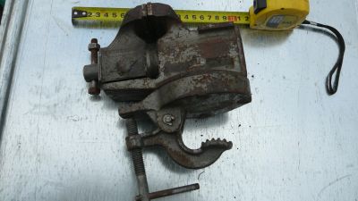 Лот: 16423584. Фото: 1. тиски 3. Ручной инструмент