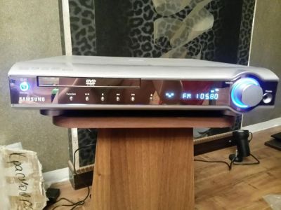 Лот: 6005688. Фото: 1. DVD-проигрыватель Samsung HT-DM... DVD, Blu-Ray плееры