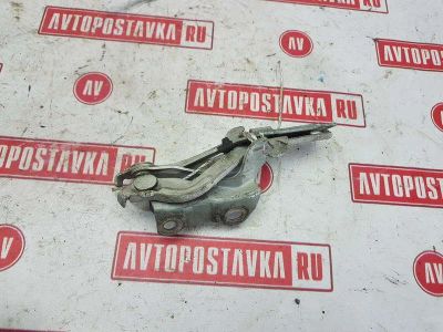 Лот: 20895523. Фото: 1. Петля капота Toyota Caldina ST210G... Кузов