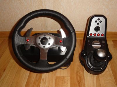 Лот: 6340774. Фото: 1. Logitech G25. Рули, джойстики