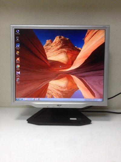 Лот: 10545559. Фото: 1. Монитор Acer X191 "19 дюймов полностью... ЖК-мониторы