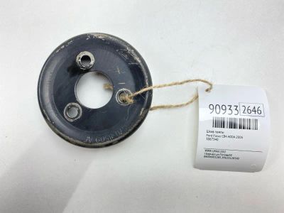 Лот: 23509189. Фото: 1. Шкив помпы Ford Focus 2006 5067340... Двигатель и элементы двигателя