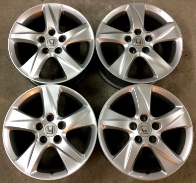 Лот: 16695689. Фото: 1. Б\П по РФ Оригинал HONDA R17 7... Диски