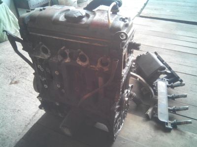 Лот: 10179904. Фото: 1. двигатель KFX Peugeot 206. Двигатель и элементы двигателя