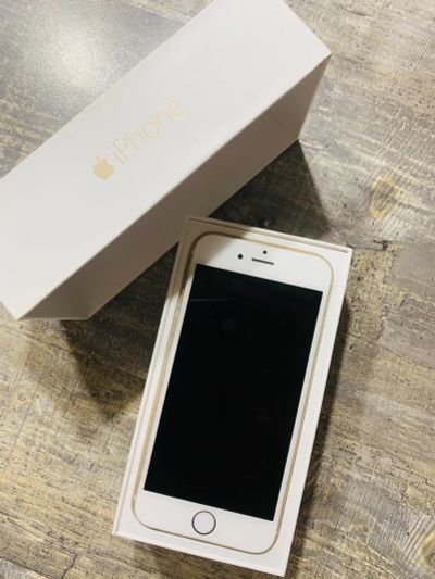 Лот: 16730025. Фото: 1. iPhone 6. Смартфоны
