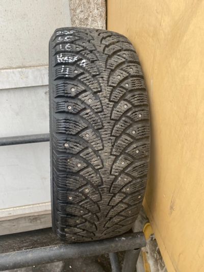 Лот: 21636885. Фото: 1. 1шт. 205-55-16 Nokian Hakkapelitta... Шины